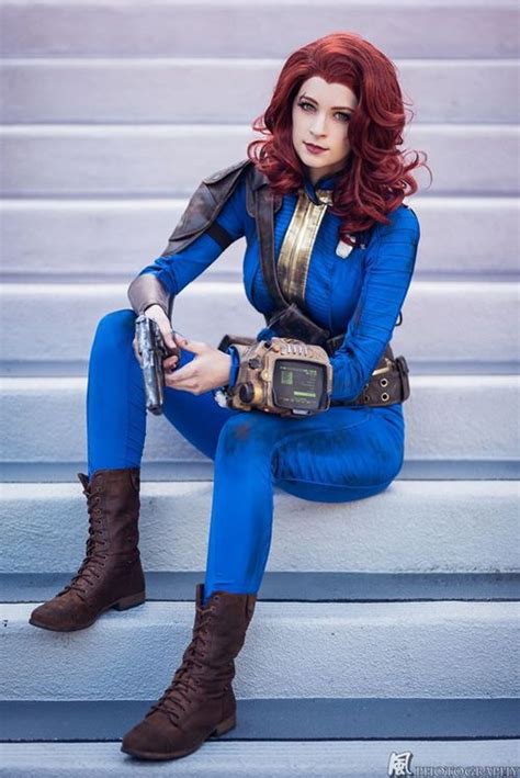 Vault Dweller from Fallout Cosplay | Fallout cosplay, Cosplay, Vault ...