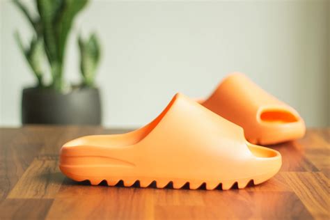 Adidas Yeezy Slide Enflame Orange - GZ0953