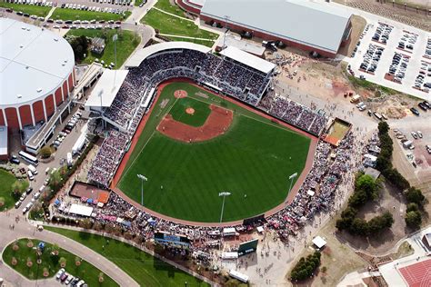 Mississippi State Baseball Hosted Largest Crowd in a Regional Saturday ...