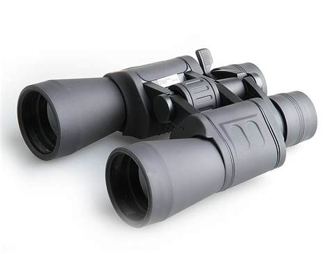 Zoom Binoculars - Are They Worth Your Money? | BINOCULARS GUIDES