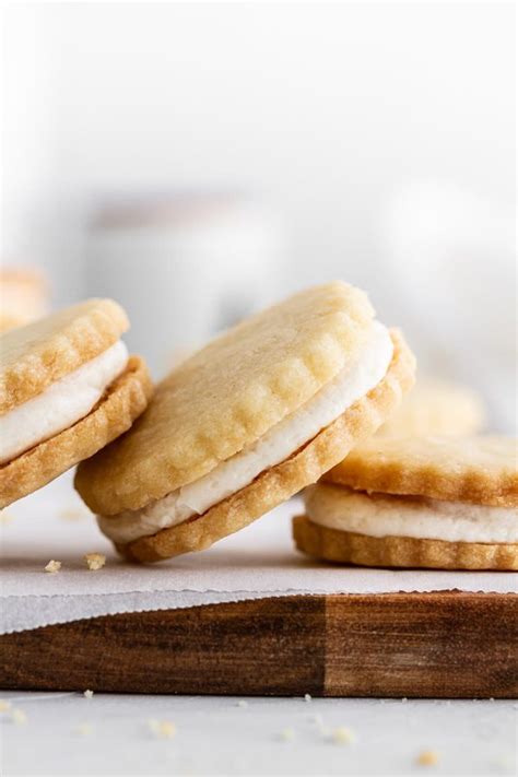 Maple Cream Cookies Recipe (Maple Leaf Creme Cookies)