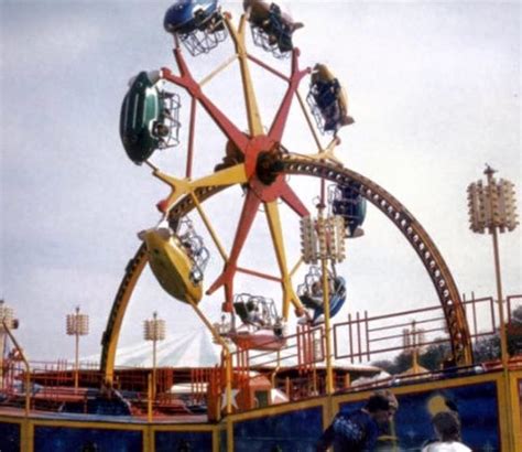 Pin by Mark Hackett on Vintage Amusement Ride Rarities | Theme parks ...