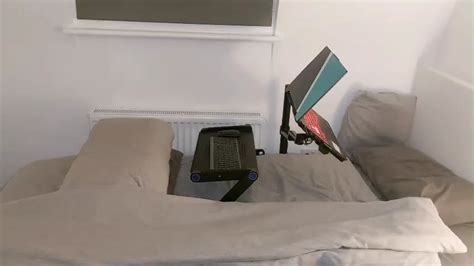 Lying down laptop bed setup : r/Ergonomics