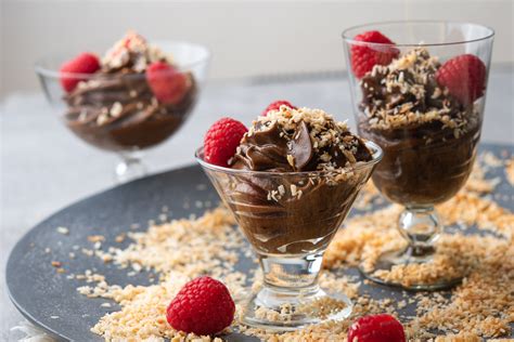 Creamy Carob Mousse (a no-cook, dairy free pudding) | The Frayed Apron