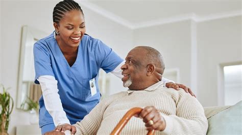 How To Become A Geriatric Nurse – Forbes Advisor