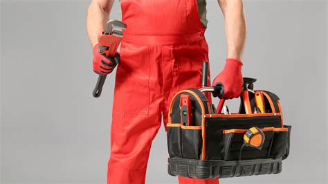 7 Best Plumbing Tool Bags - TechReviewly