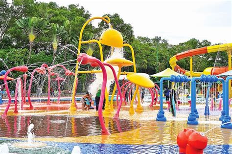 Jerudong Park Version 2014: Waterpark Opens