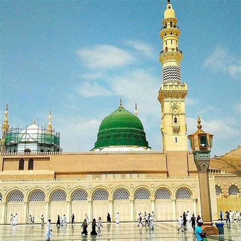 Pin by Neo on EPITOME OF SPIRITUALITY | Medina mosque, Beautiful ...