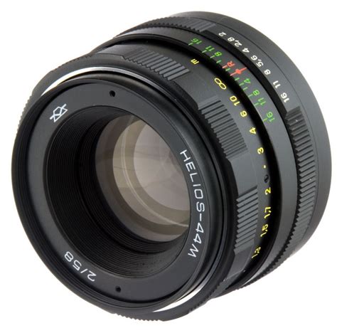 The Helios-44M 58 mm f/ 2 Lens. Specs. MTF Charts. User Reviews.