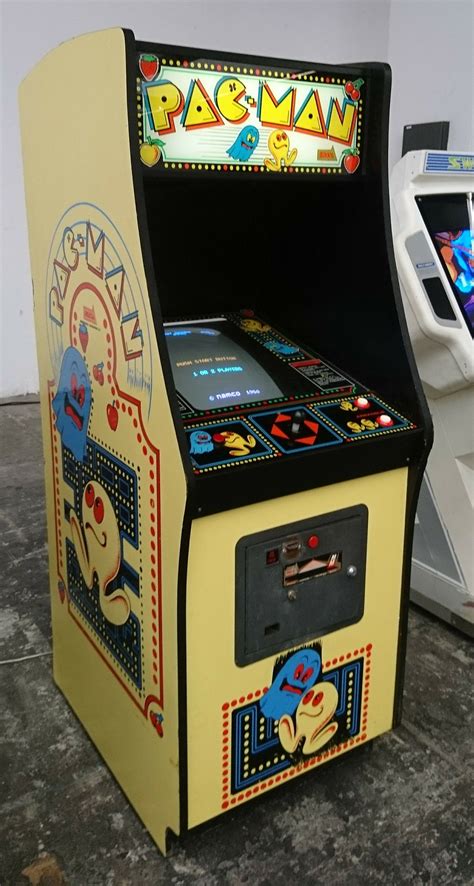 PAC-MAN !!! | Juegos de consolas, Antigüedades, Arcade