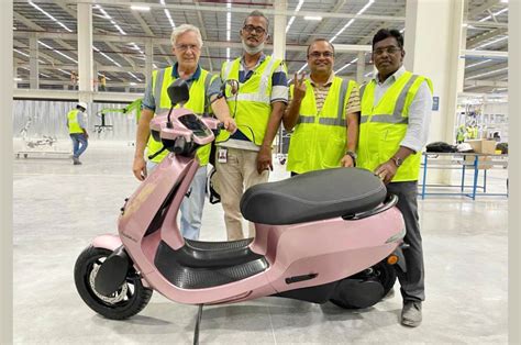 Ola S1 electric scooter launched in India at Rs 99,999