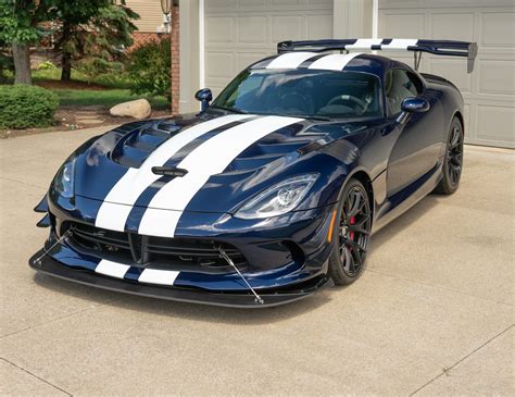 We Can’t Get Enough Of This 2016 Dodge Viper ACR Extreme | Carscoops