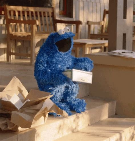 Cookiemonster Cookies GIF - Cookiemonster Cookies Eating - Discover ...