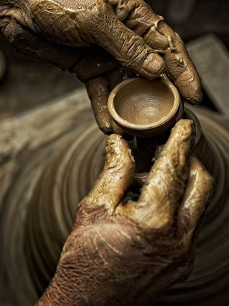 Pin by Nancy Magali Treviño on hands | The potter's hand, Pottery, Jesus