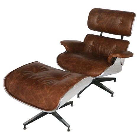 Mid Century Modern Swivel Lounge Chair And Ottoman - decorooming.com