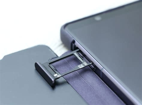 Xperia 1 II (Mark 2) official cases get hands-on pics | Xperia Blog