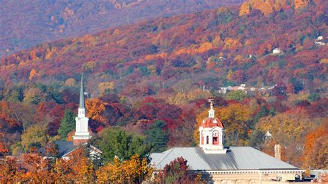 Salem, Va., makes an interesting side trip from Roanoke