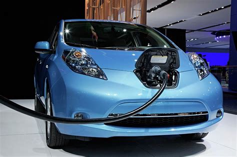 Nissan Leaf Electric Car Photograph by Jim West - Pixels