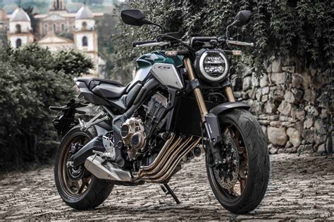 Honda CB 650R 2023 - Alternativa cromática - Roda Rio