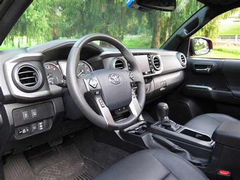 2023 Toyota Tacoma: 213 Interior Photos | U.S. News