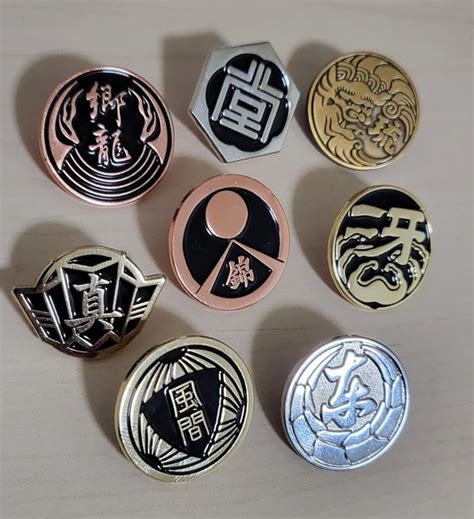 What is your favourite looking family crest in the Yakuza series? : r ...