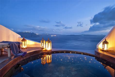 Passion For Luxury : Top 10 Santorini Hotels With Infinity Pools