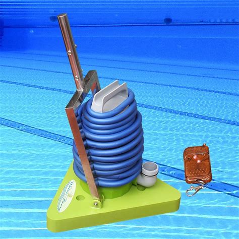 China Manual Swimming Pool Cleaning Tools Cleaning Brush - China ...