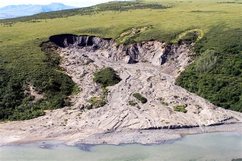 Environmental Monitor | As Arctic Permafrost Thaws, Northernmost Lakes ...