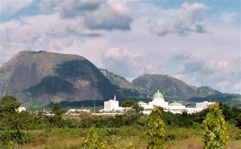 Aso Rock Presidential Villa Mind Blowing Photos and Videos