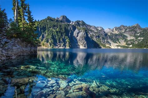 Beginner Hikes in Washington: 18 Incredible Spots - Renee Roaming