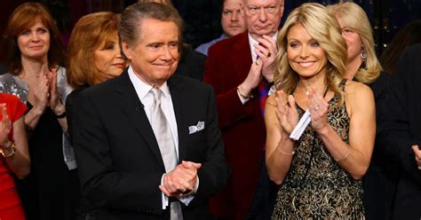 Regis Philbin hosts final "Live!" show - CBS News