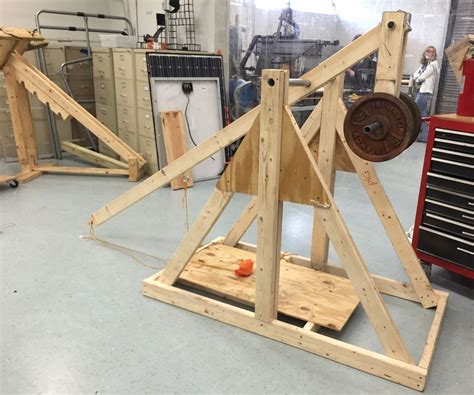 How to Build an Awesome Trebuchet | Easy woodworking projects, Easy ...