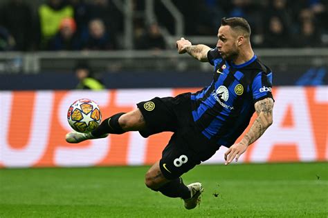 Inter striker Marko Arnautovic celebrates UCL win vs Atletico Madrid