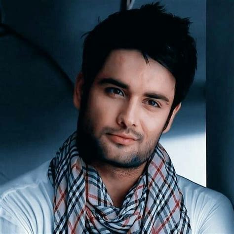 Vivian Dsena Wiki, Height, Age, Girlfriend, Wife, Family, Biography ...