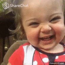 Smiling Giggle GIF - Smiling Giggle Happy - Descobrir e Compartilhar GIFs