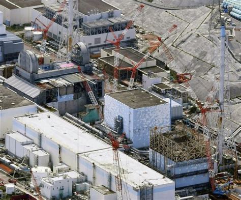 Water leaks after new earthquake damage at Fukushima nuclear plant ...