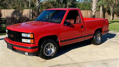 1992 Chevrolet 454 SS Pickup - CLASSIC.COM