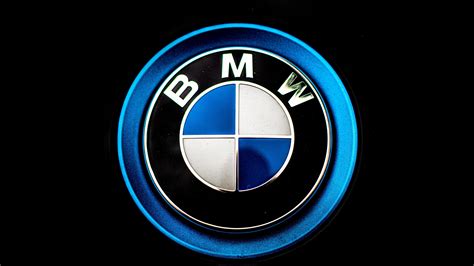 Bmw Logo Wallpaper 4K / Free Download Bmw Logo Wallpapers Pictures ...