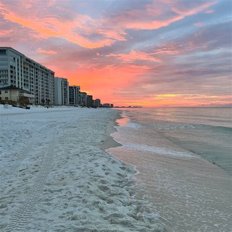 Sandpiper Cove Beach - Sandpiper Cove - Destin, FL