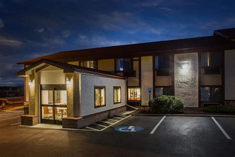 Super 8 by Wyndham Flagstaff | Flagstaff, AZ Hotels