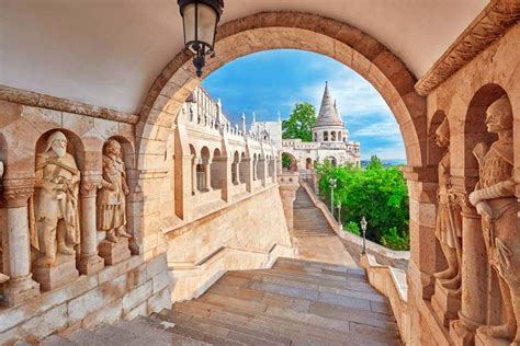 Tour of Buda Castle, Budapest