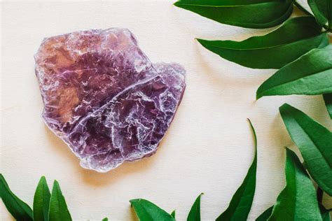 10 Healing Crystals for Anxiety and Stress – Conscious Items