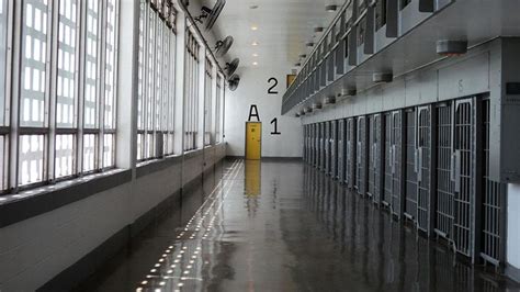 Solitary confinement in Georgia prison overly harsh, lawsuit alleges