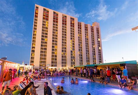 Everything You Need to Know about Our New Rooftop Pool | Plaza Hotel