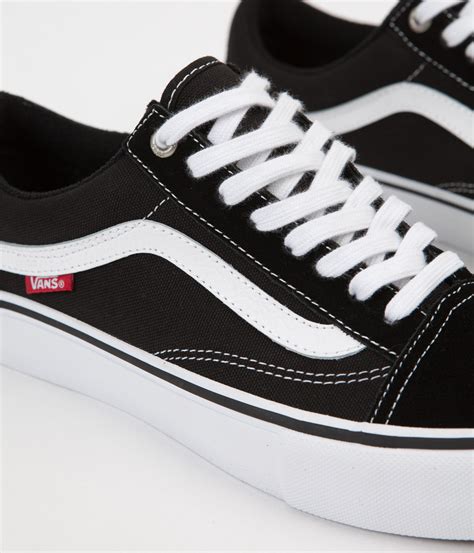 Vans Old Skool Black And White / Vans Old Skool Black/White - VN000D3HY28