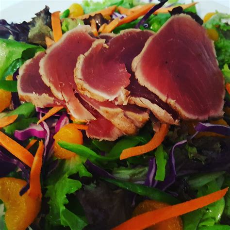 Seared Tuna Salad - Riverwalk Cafe & Oyster Bar