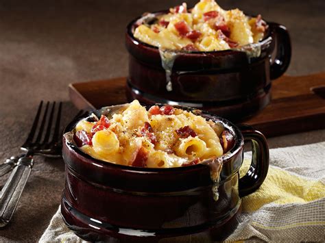 Smoked Gouda Mac & Cheese Recipe | Boar's Head