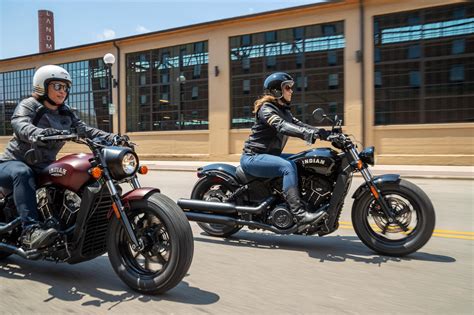 Indian Scout Bobber Vs