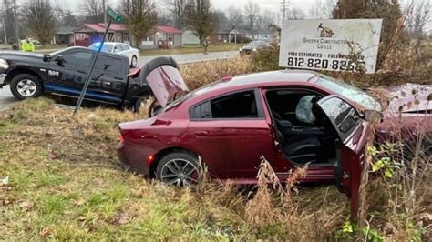 Dodge Charger Leads Indiana Police On Multi-County Chase