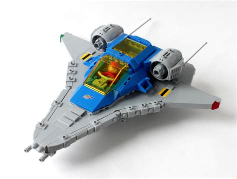 LEGO MOC LL-925 Galaxy Cruiser, Classic Space by The Brick Artisan ...